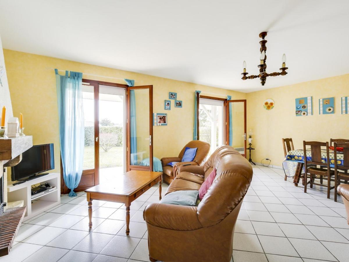 Maison Plain-pied A Avec Jardin Clos, Terrasse Et Parking Pour 6 Personnes - Fr-1-521-105